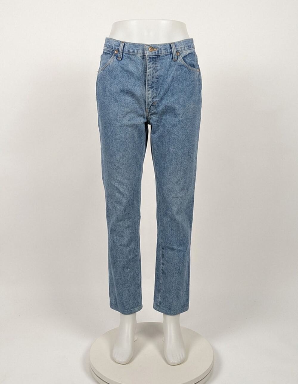 Wrangler USA‑made 100% cotton light wash straight‑leg jeans, size 35×32